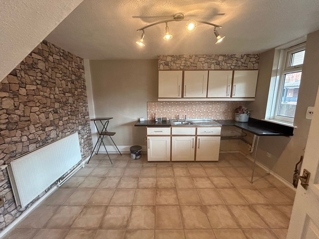 Property photo 3 of 17 Open Plan Area