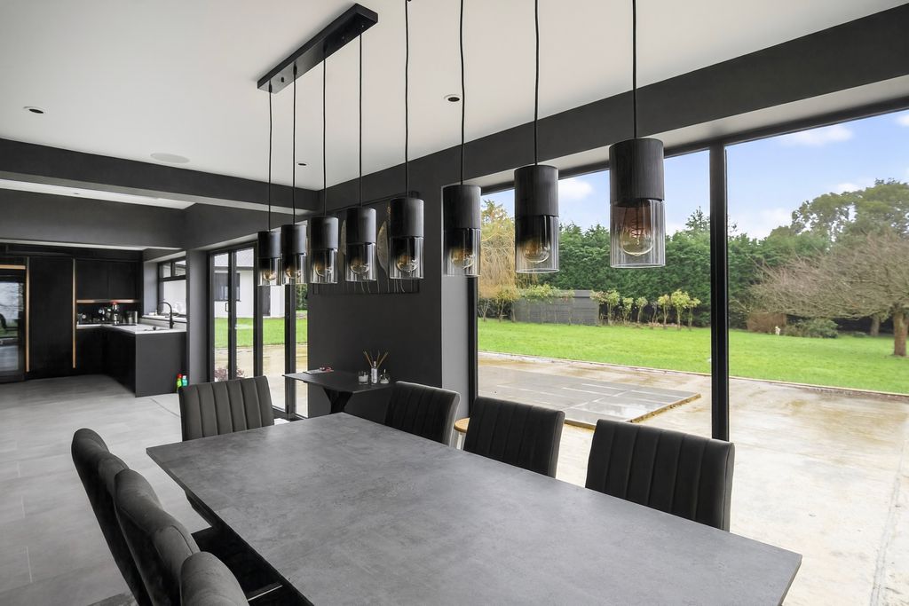 Additional image 7 of 7 bed detached house for saleWilderwick Road, East Grinstead RH19