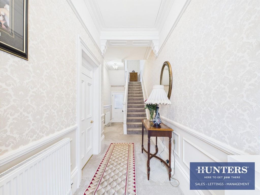Property photo 2 of 29 Hallway