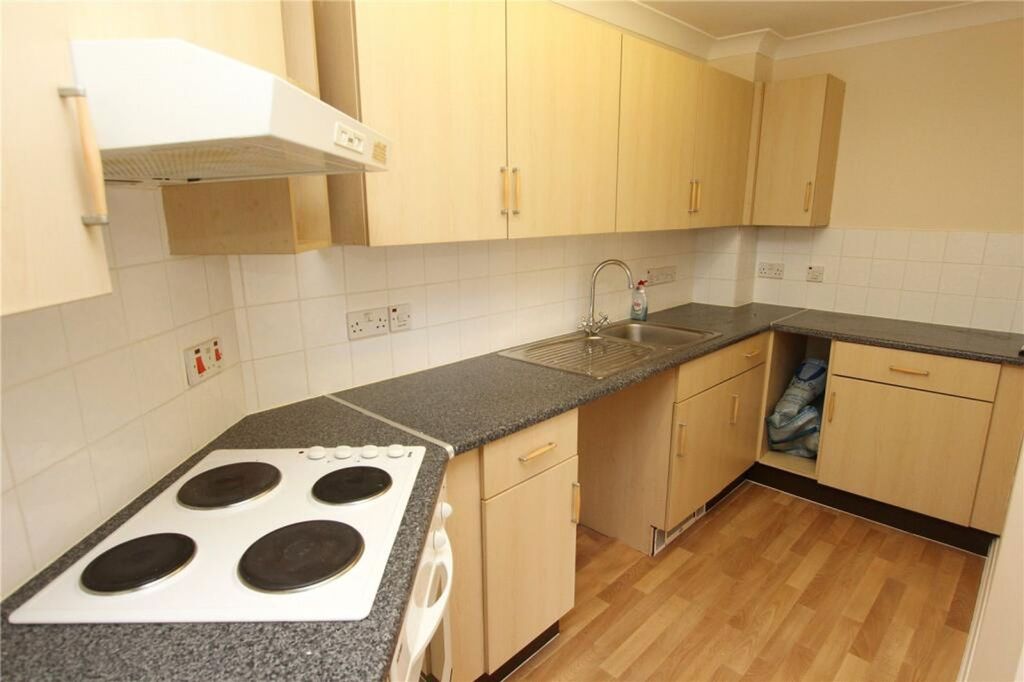 Property photo 3 of 8