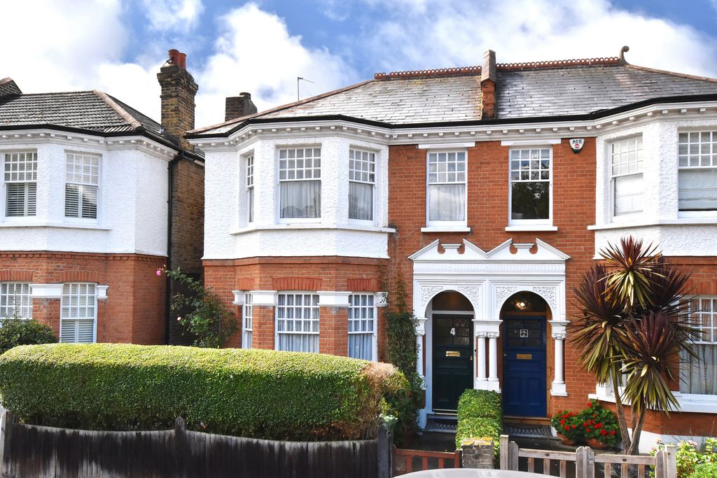 Property photo 1 of 13