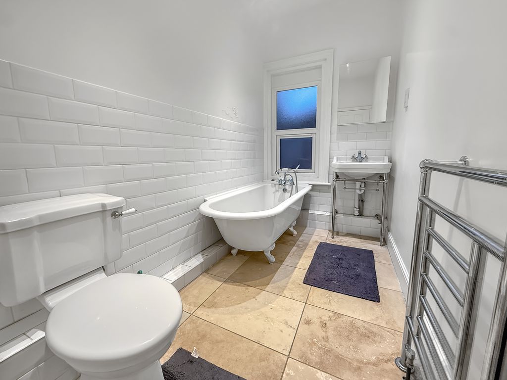 Property photo 2 of 6 dc9367409Defb0c05718B551F6d90d03Ec955012