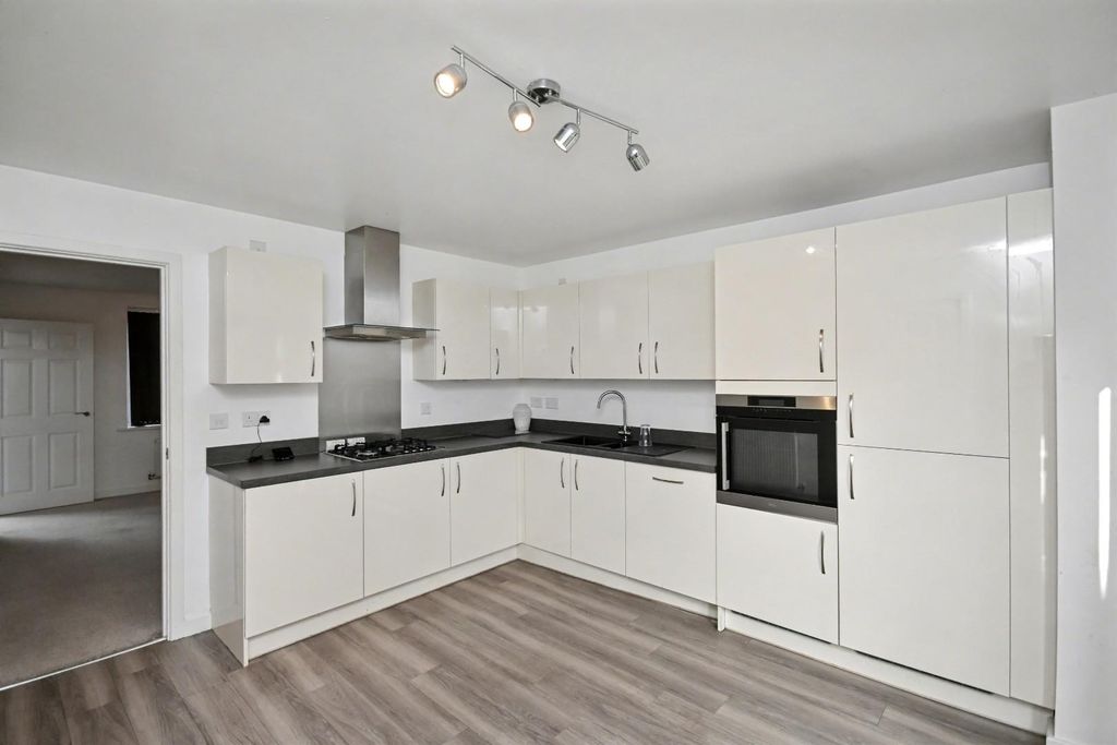 Property photo 2 of 8 Dsc_0001.Jpeg