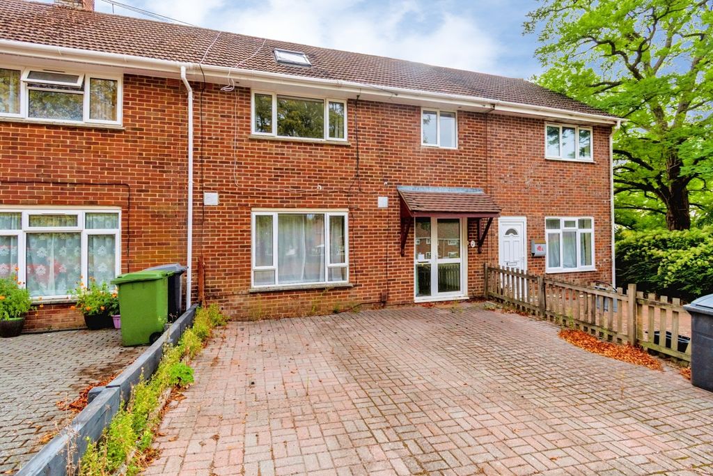Property photo 1 of 15 Pbox-Img.Jpg
