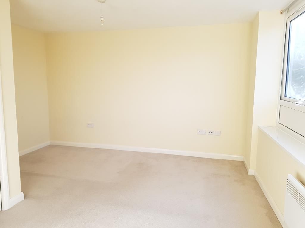 Property photo 3 of 5