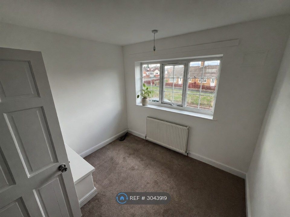 Property photo 3 of 6