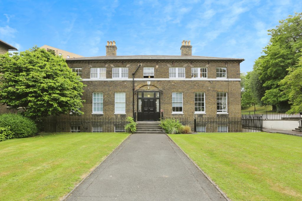 Property photo 1 of 20 Img_7993