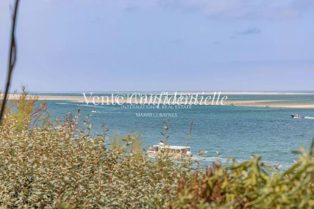 Property photo 1 of 1 Waterfront Property – Pyla-Sur-Mer