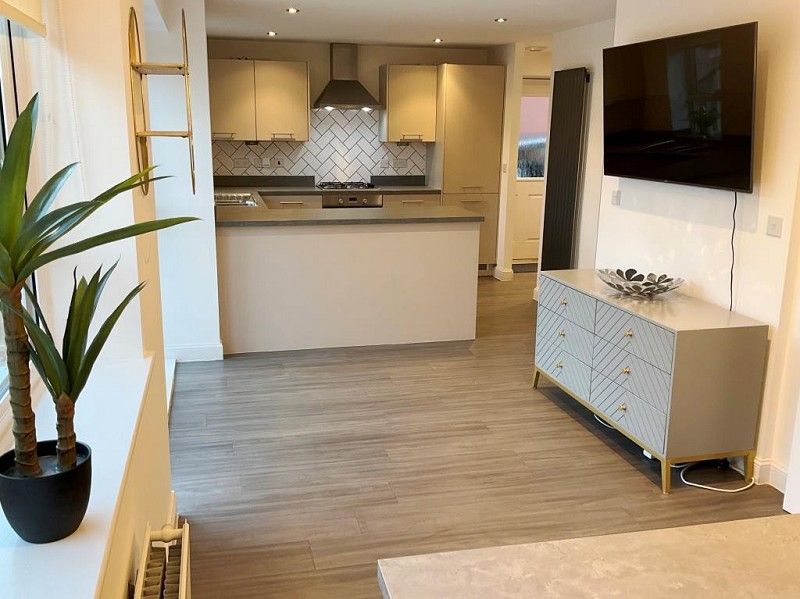 Property photo 3 of 24 Kitchen-Diner