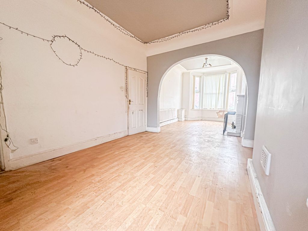 Property photo 3 of 13 Photo 3