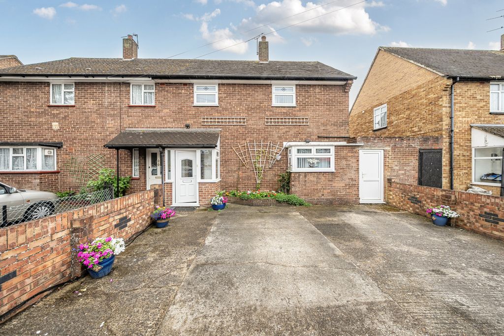 Property photo 1 of 20 1329698-19-68824c...