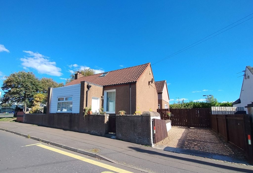 Property photo 1 of 28