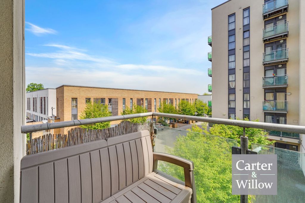 Property photo 2 of 14 Balcony