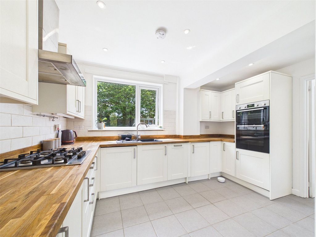 Property photo 3 of 13 Picture No. 04