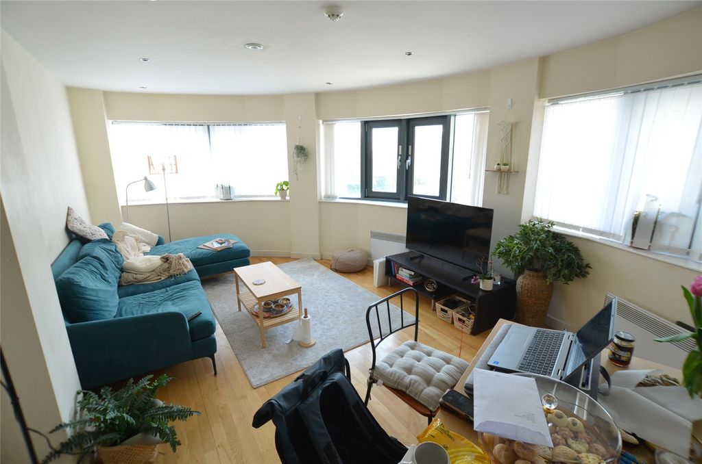 Property photo 2 of 7 Picture No. 03