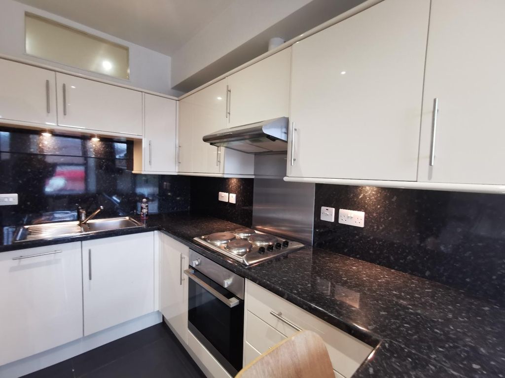 Property photo 3 of 9 0 General