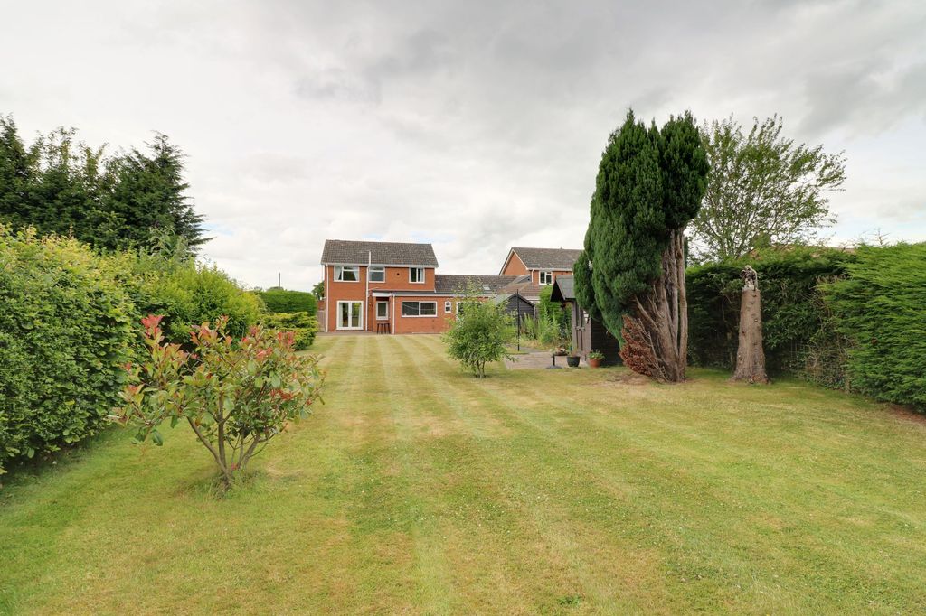 Property photo 2 of 21 Photo 15