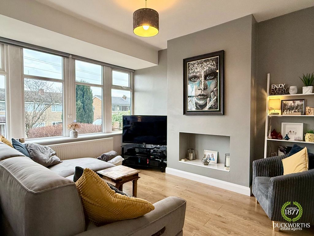 Property photo 3 of 38