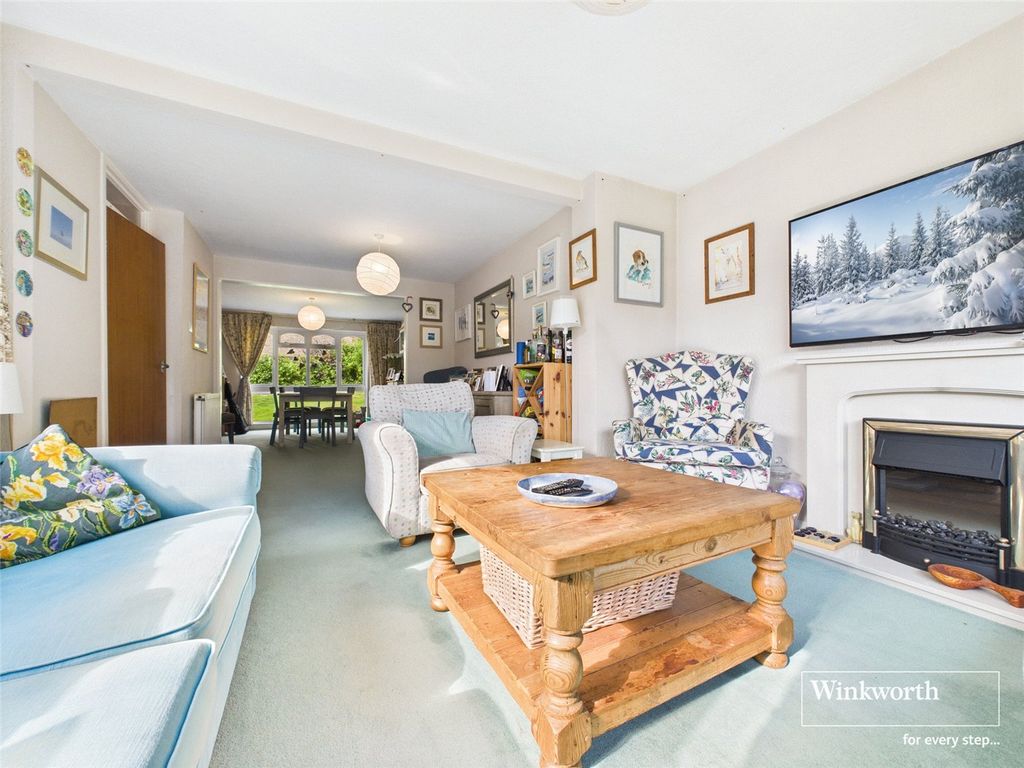 Property photo 2 of 18 Picture No. 05