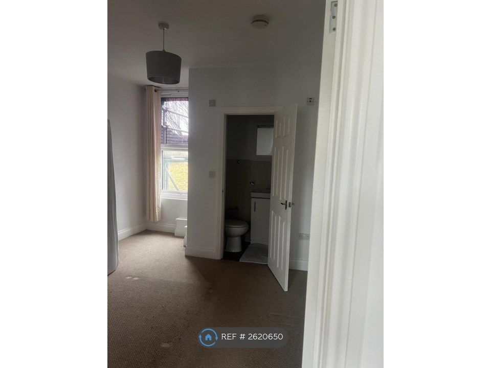 Property photo 3 of 3