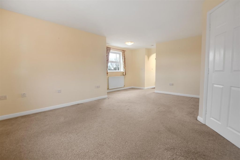 Property photo 2 of 9 Img_0076.Jpg