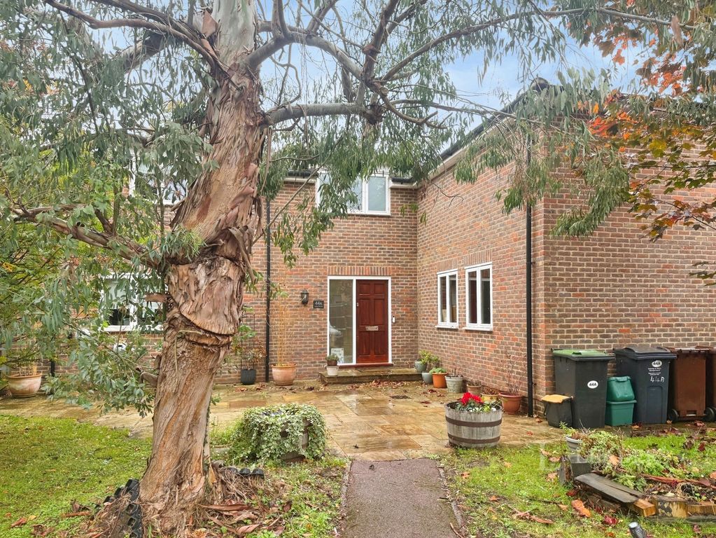 Property photo 1 of 19 Pbox-Img.Jpg