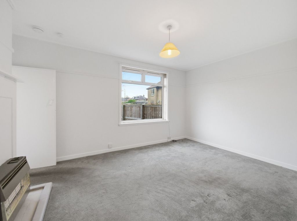 Property photo 2 of 14 Picture 2