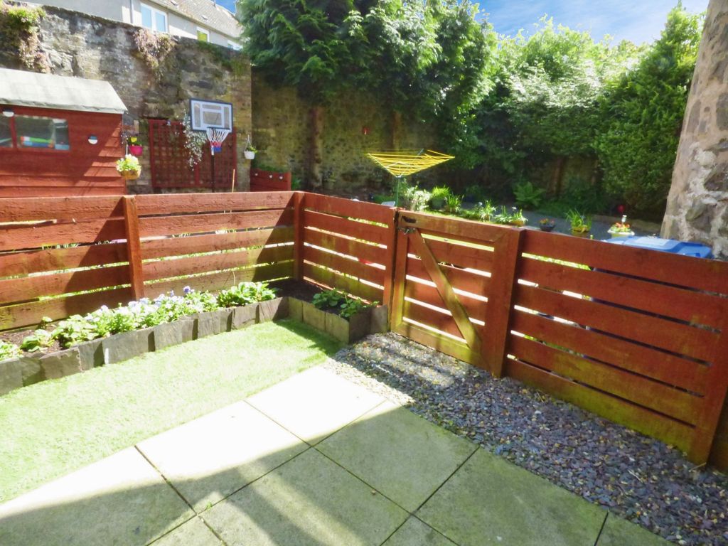 Property photo 3 of 23 Rear Courtyard