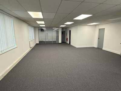 Property photo 2 of 7 Photo 7