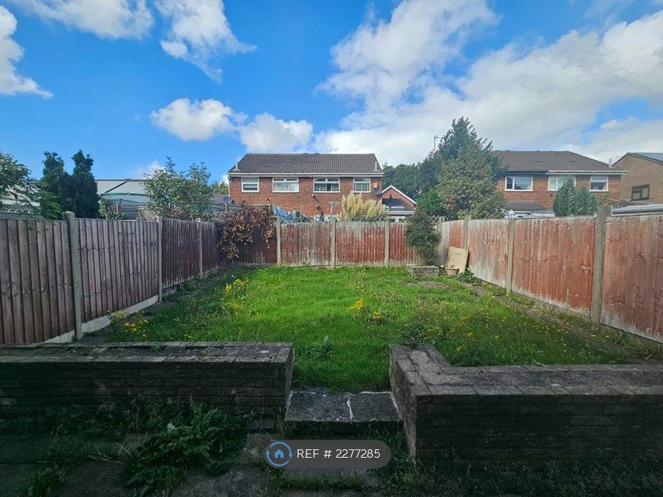 Property photo 2 of 16