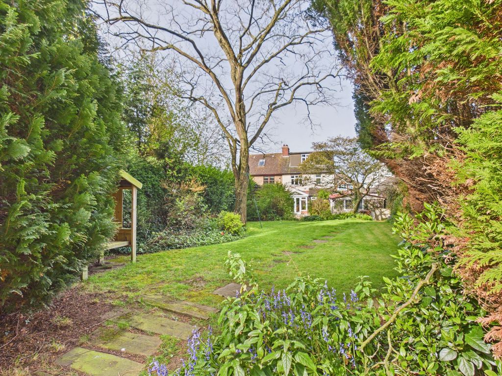 Property photo 2 of 25 Garden