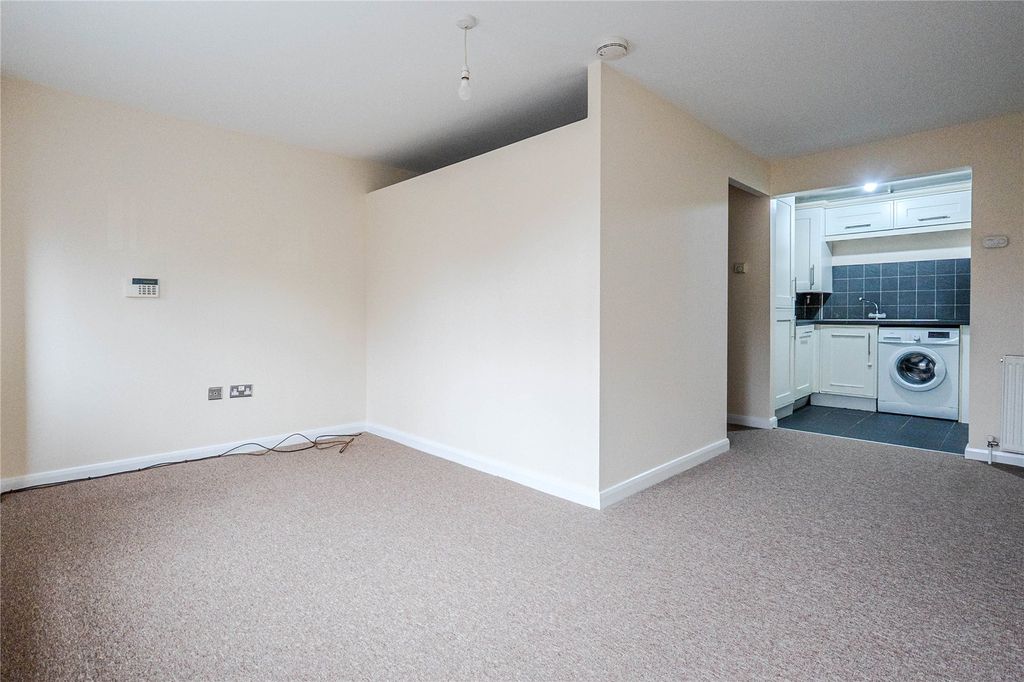 Property photo 2 of 7 Picture No. 07