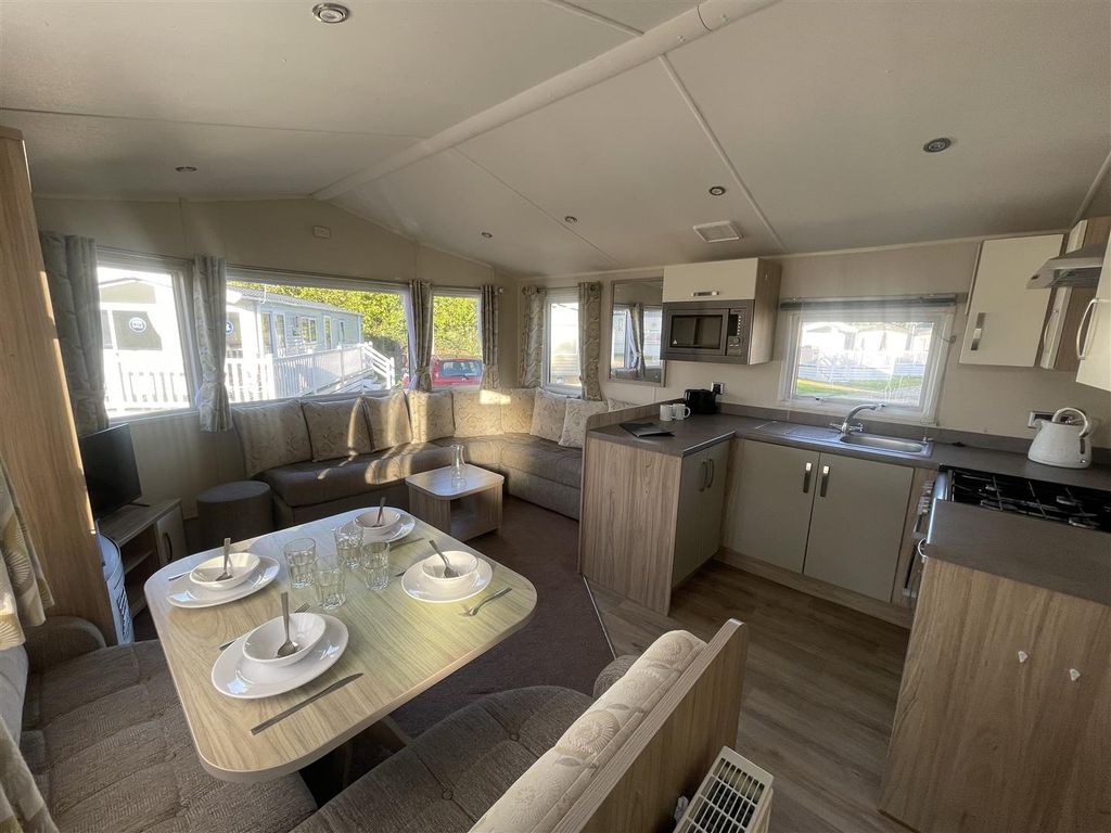 Property photo 2 of 7 Img_4899.Jpeg