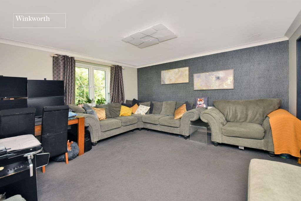 Property photo 3 of 11 Picture No. 08