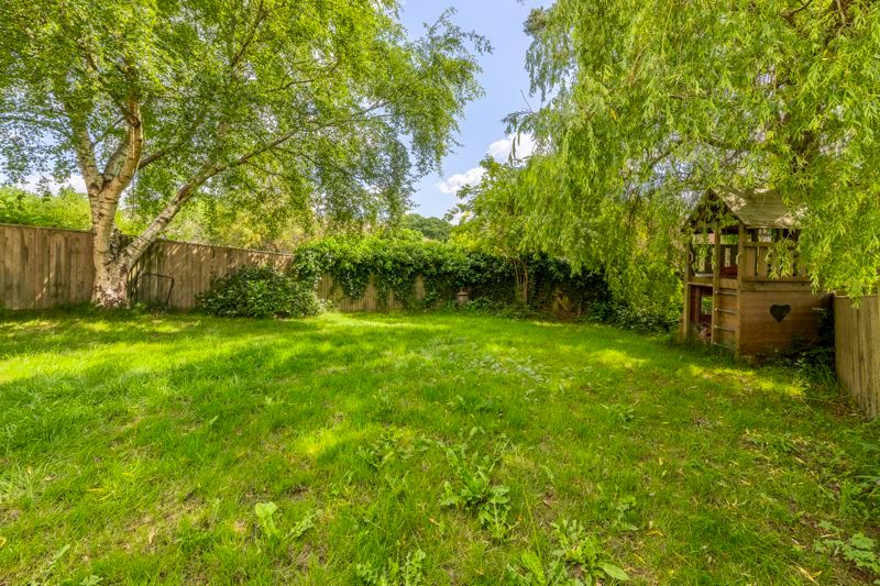 Property photo 3 of 17 Photo 21