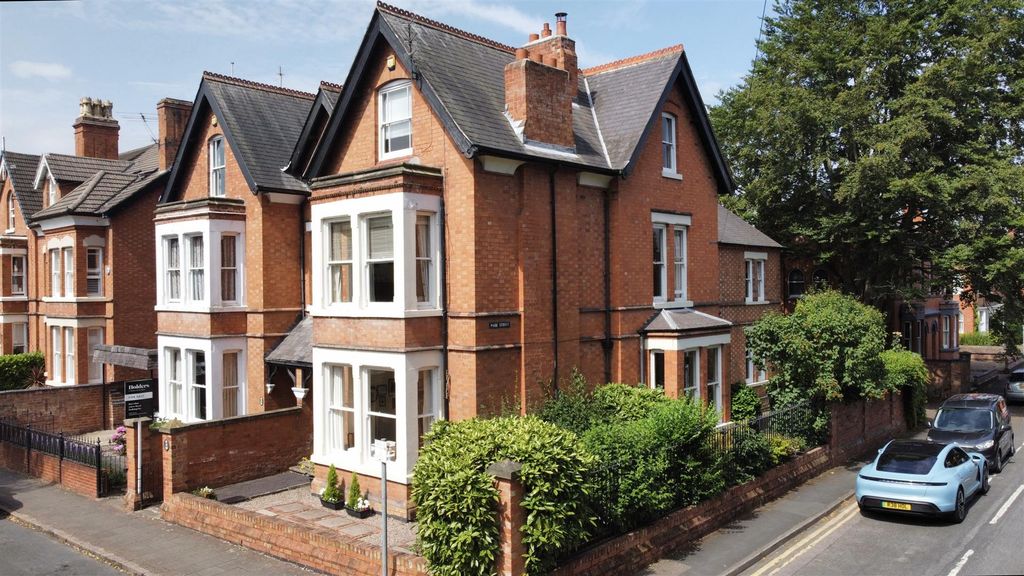 Property photo 1 of 47 1