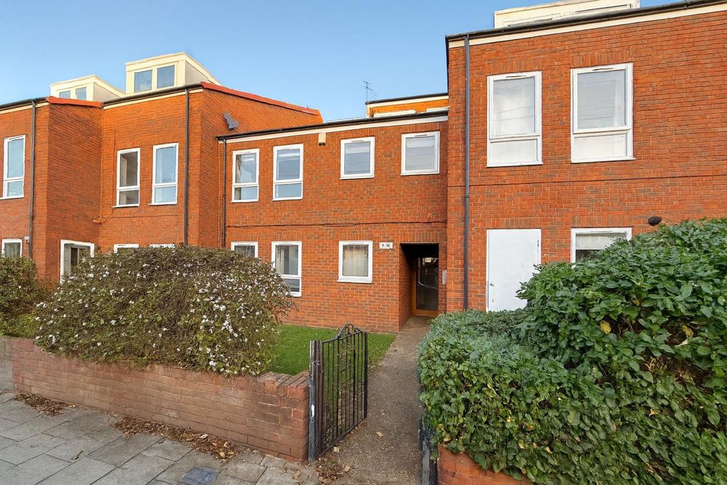 Property photo 2 of 8 Front Of Property