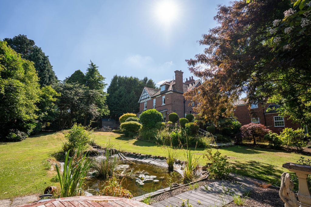 Property photo 2 of 24 Gallery