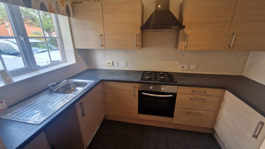 Property photo 3 of 12 Picture No. 20