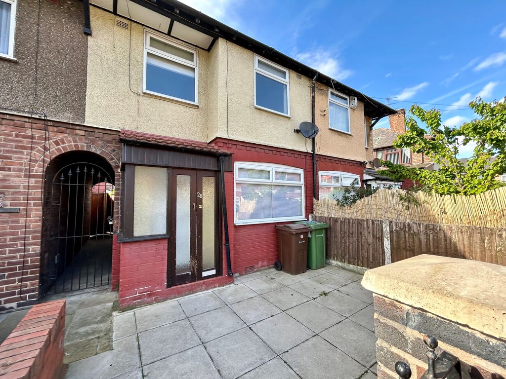 Property photo 1 of 9