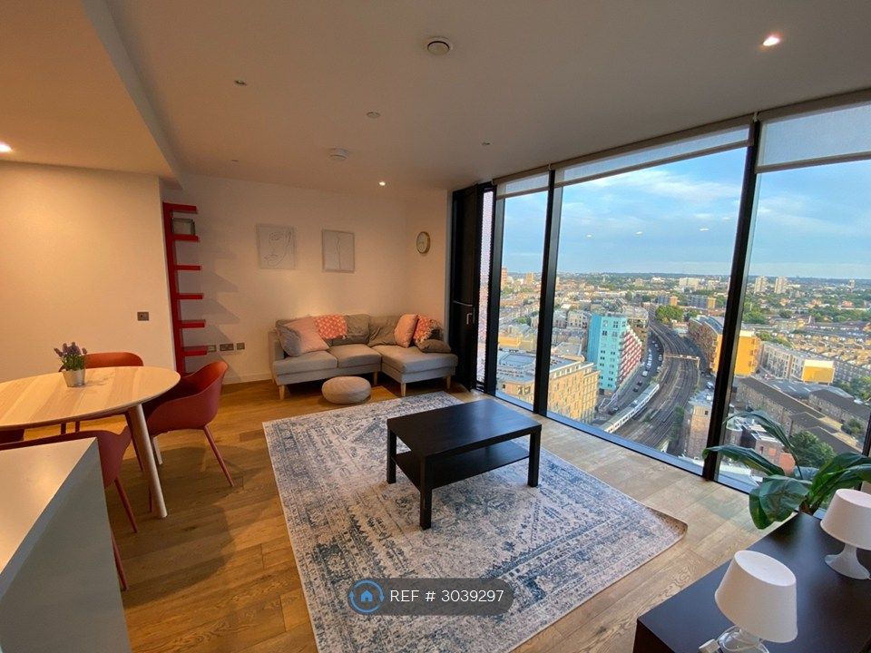 Property photo 1 of 13 Living Room