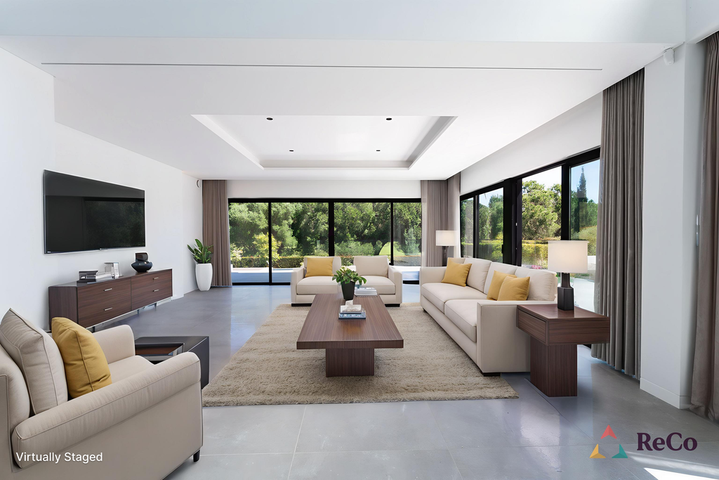 Property photo 2 of 28