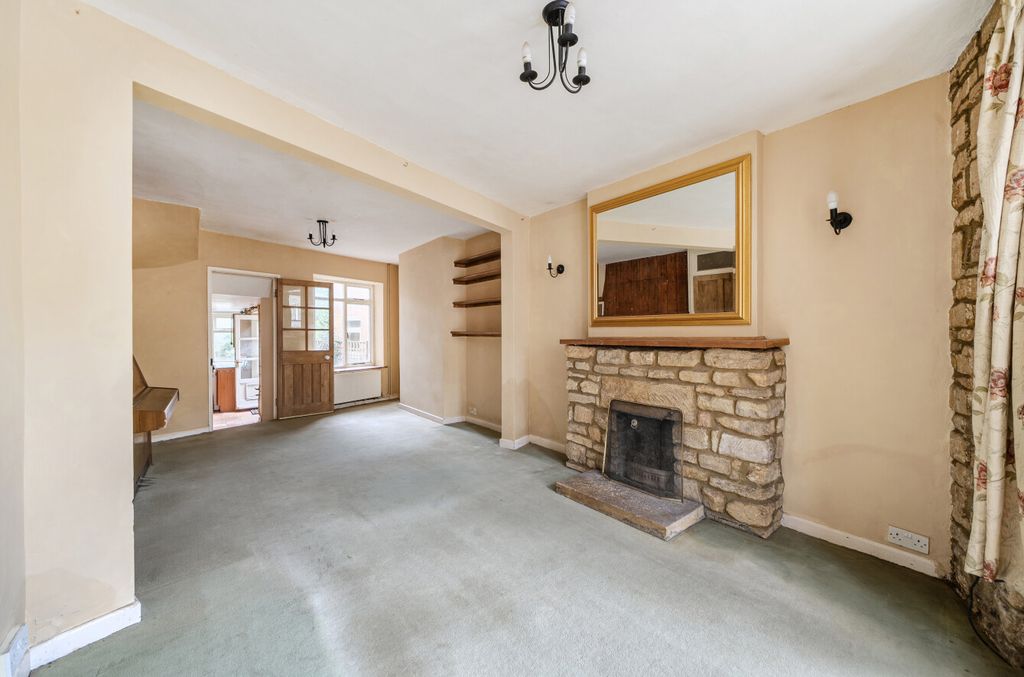 Property photo 3 of 23 1328629-10-687E26...