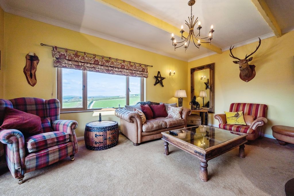 Property photo 2 of 29 Pbox-Img.Jpg