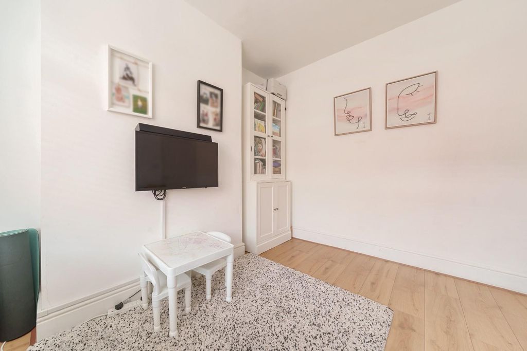 Property photo 3 of 22 960690 (12).Jpg