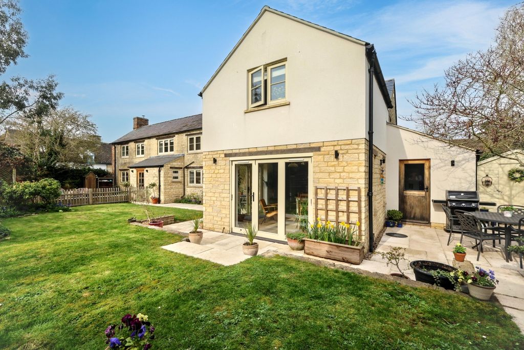 Property photo 2 of 35 Img_5556
