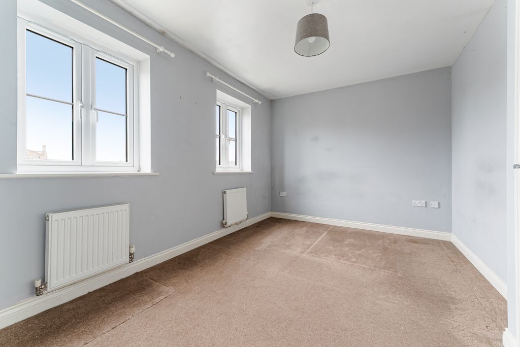 Additional image 9 of 4 bed town house to rentWeston Village BS24