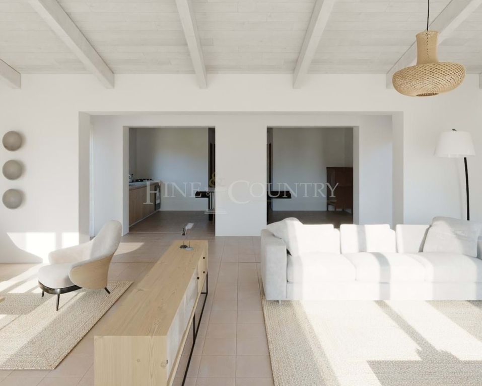 Property photo 2 of 30