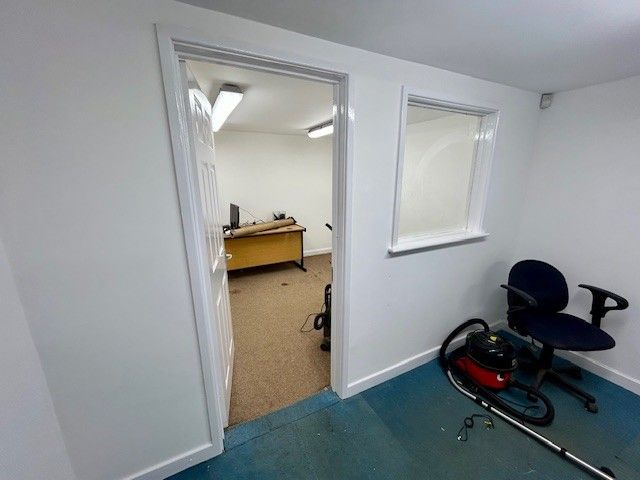 Property photo 2 of 6 Photo 1