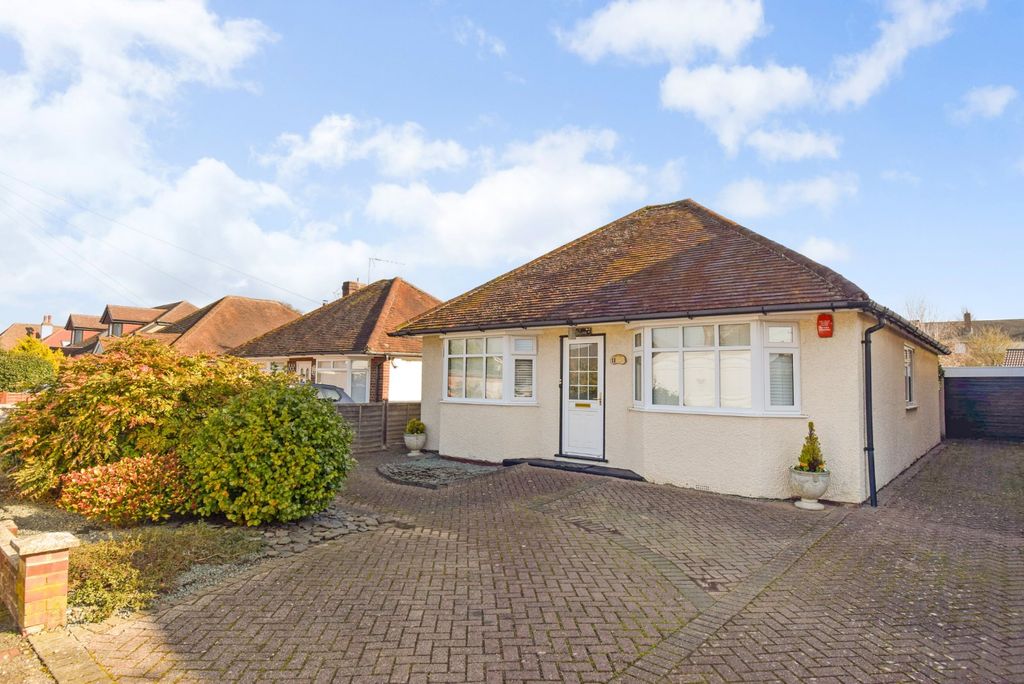 Property photo 1 of 15 External